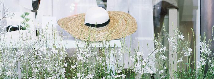 sun-hat-white-flowers