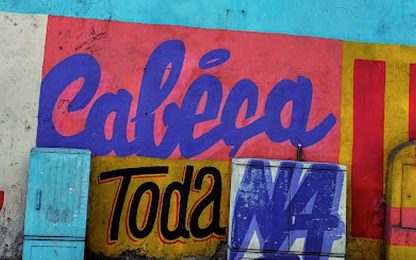colorful-language-graffiti-portuguese-hindi
