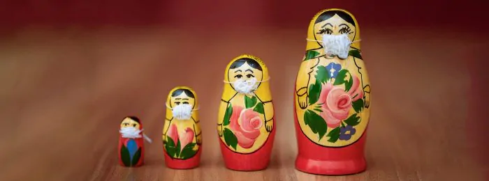 russian-stacking-dolls-wearing-masks